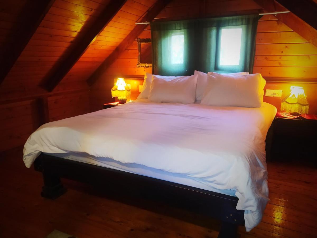 Family Cabin Menaẖemya Dış mekan fotoğraf