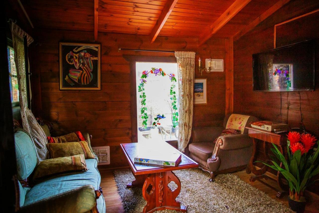 Family Cabin Menaẖemya Dış mekan fotoğraf
