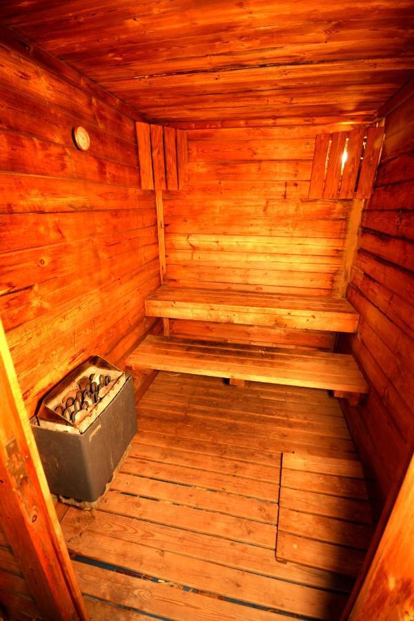 Family Cabin Menaẖemya Dış mekan fotoğraf