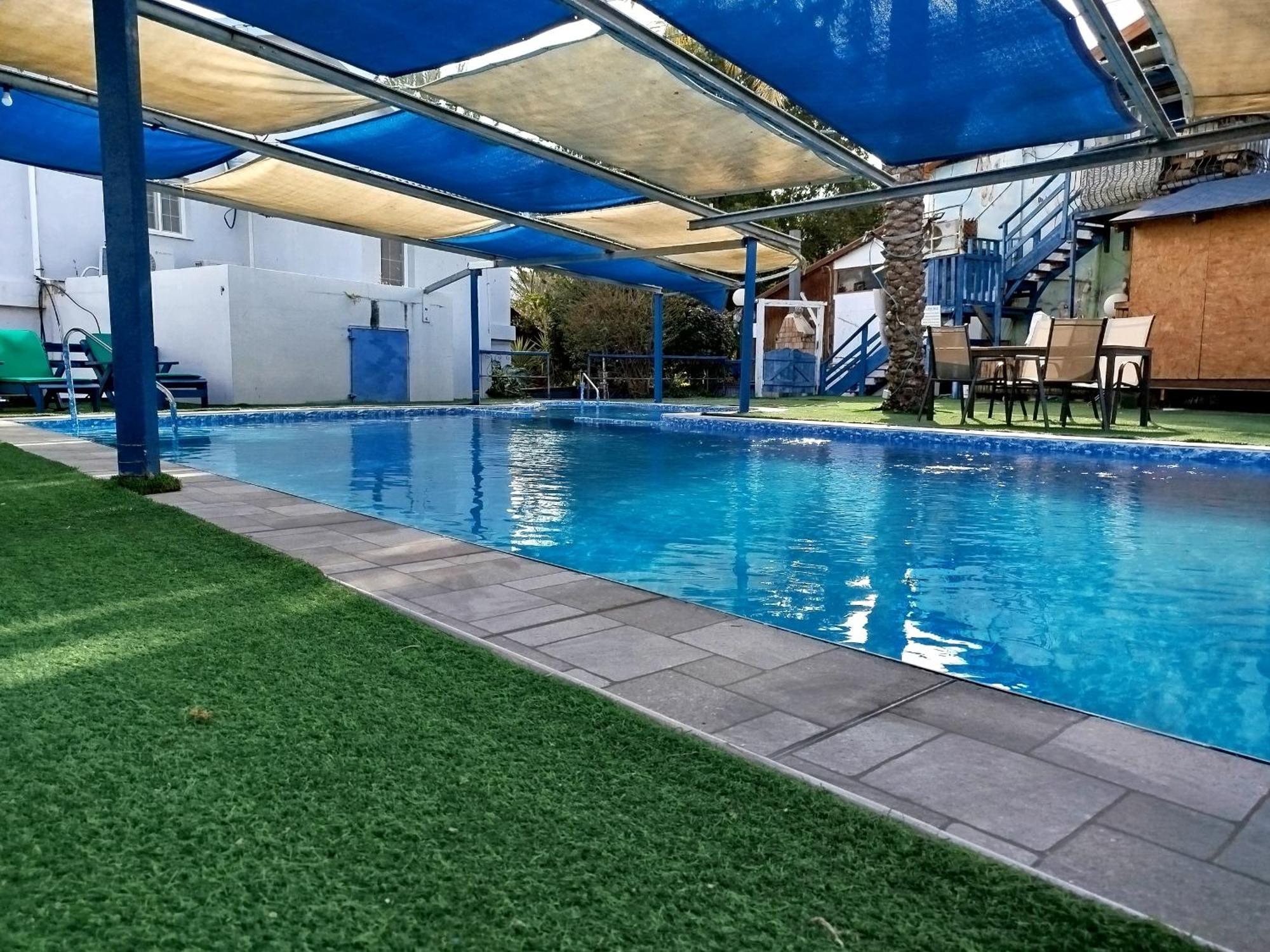 Family Cabin Menaẖemya Dış mekan fotoğraf